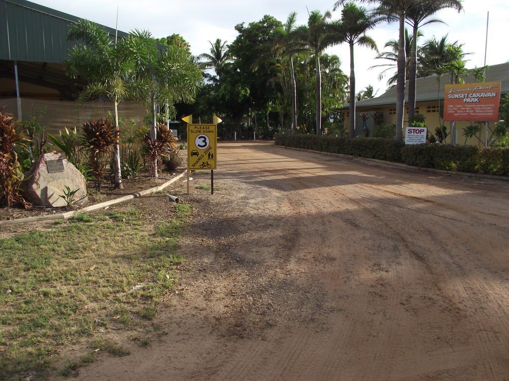 Karumba Point Sunset Caravan Park מראה חיצוני תמונה