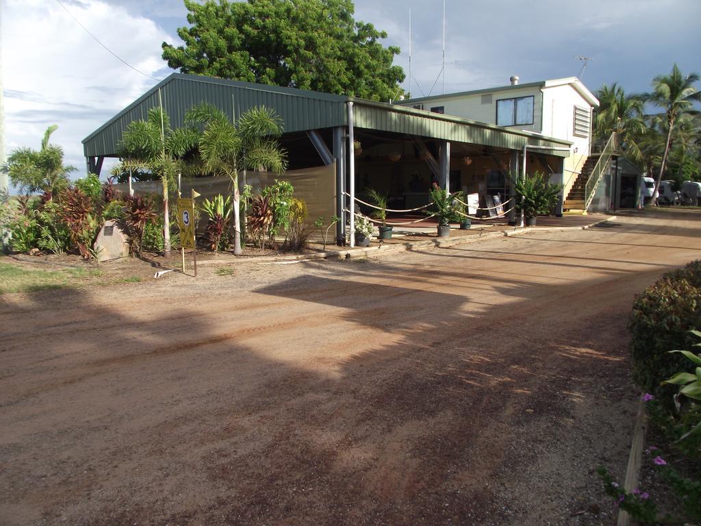 Karumba Point Sunset Caravan Park מראה חיצוני תמונה